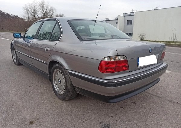 BMW Seria 7 cena 13900 przebieg: 310000, rok produkcji 1996 z Elbląg małe 92